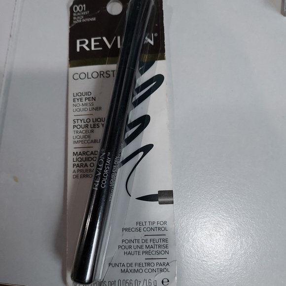 Assortment of makeup - Picture 2 of 10